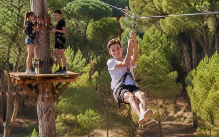 Que faire à Nice avec des ados : sensations, sport et défis