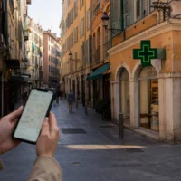 Pharmacie Vieux Nice : comment éviter les faux départs dans les ruelles ?